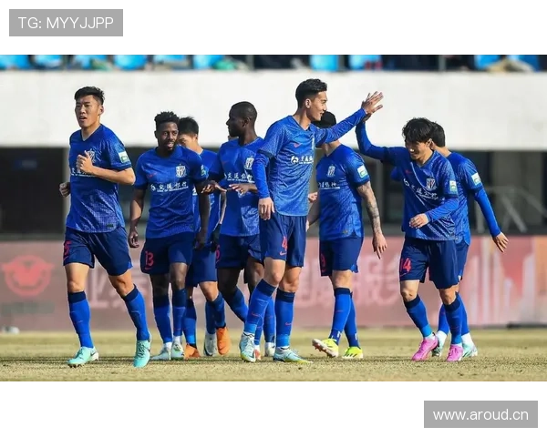 申花主力阵容稳固，替补深度不足是否影响赛季走势