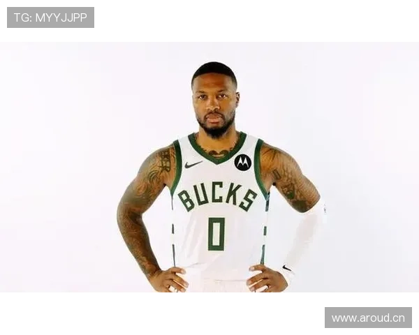 达米安·利拉德门口那堆球鞋把我房贷瞬间衬得好像小孩子零花钱